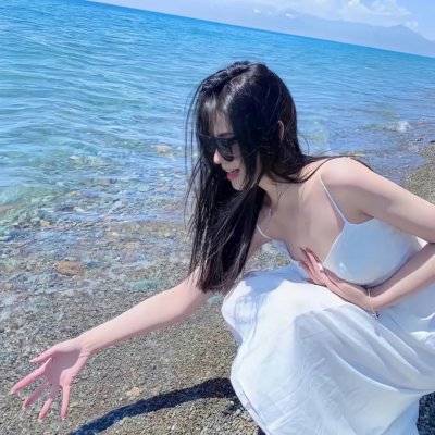 明天、我会成为谁的女友 在线观看封面